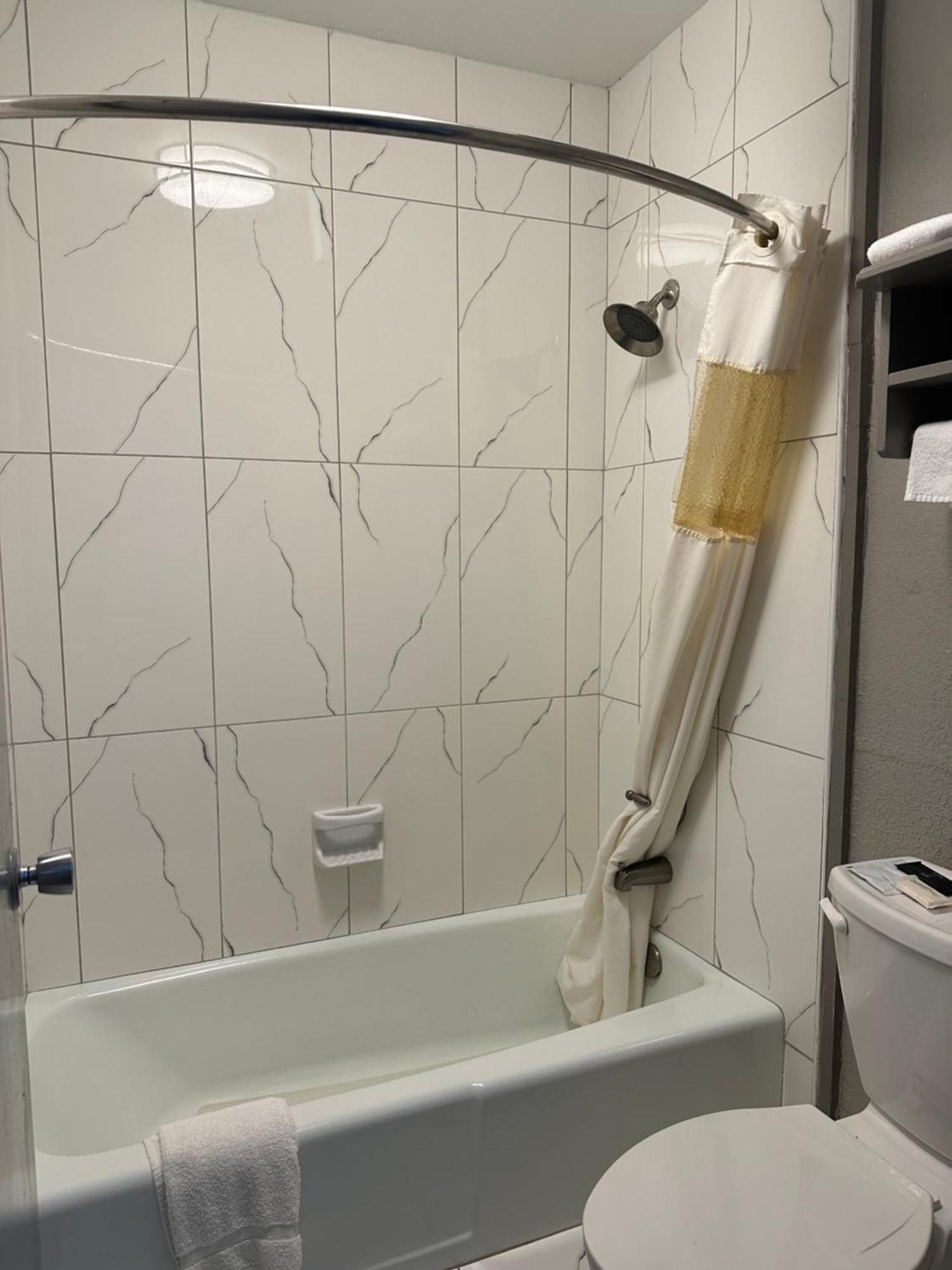 Executive Inn Locust Grove By Capital O Exteriör bild